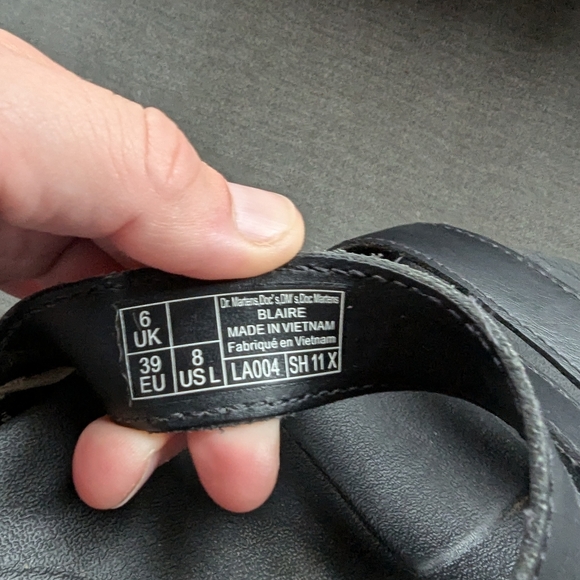 Dr. Martens Women's Blaire Sandal Leather - Picture 5 of 9